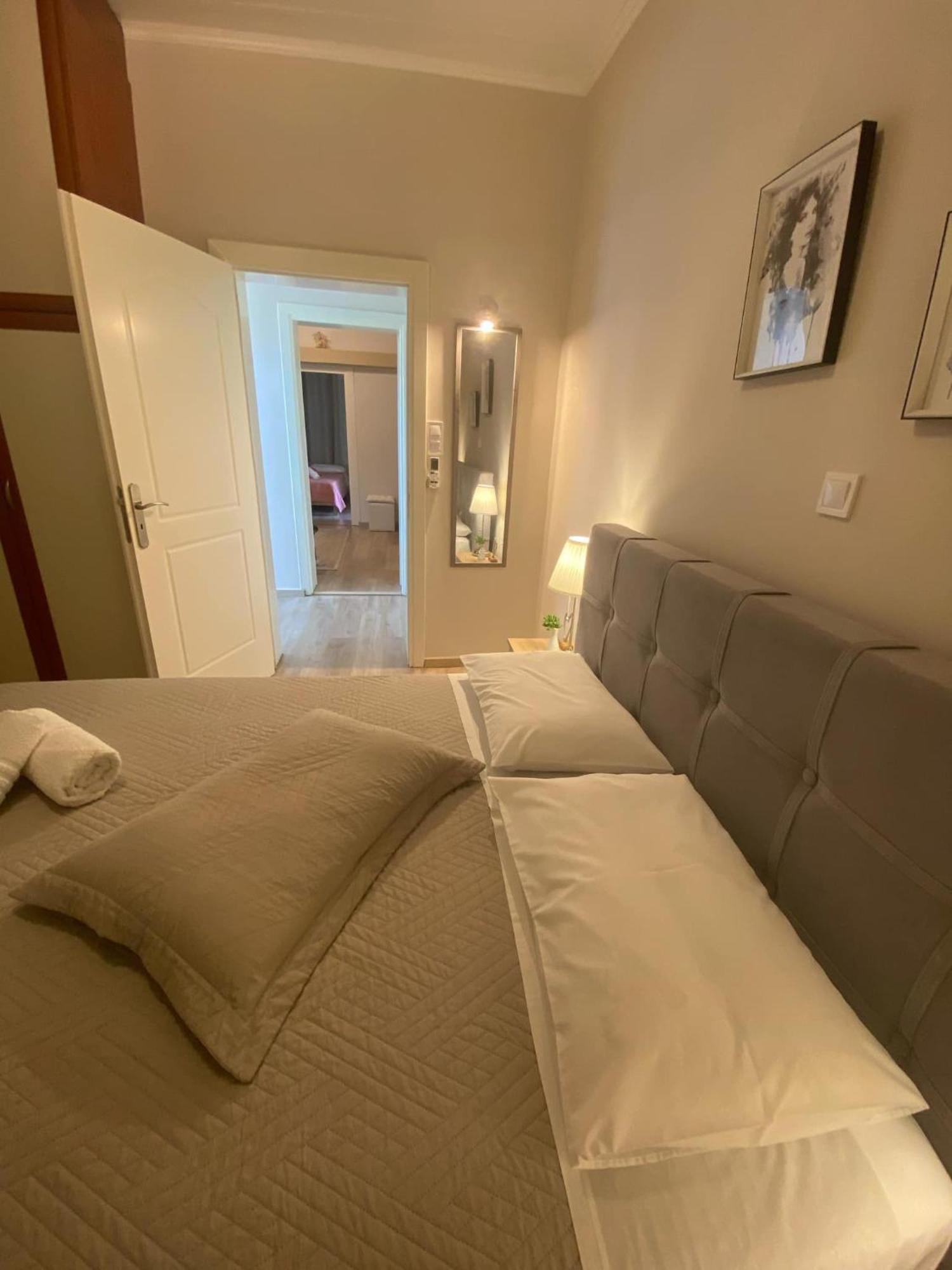 Spyros Apartment 디아코프토 외부 사진